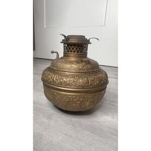 Antique Brass Bronze Meriden The Meteor Lamp Oil Lamp. Used And Untested